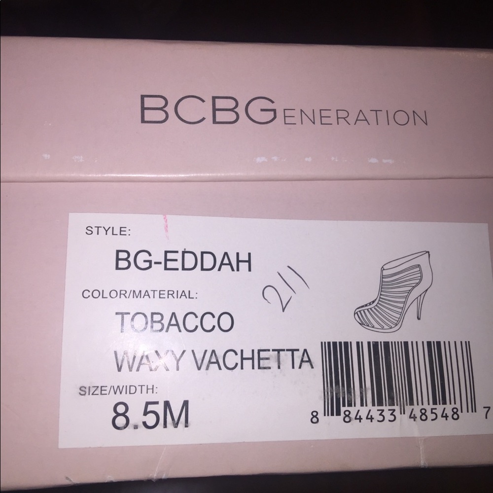 Amazing Shoes!! - Picture 7 of 7